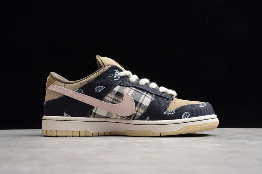 Travis Scott x Nike SB Dunk Low Cactus Jack