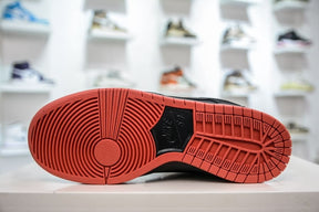 Nike Dunk Low Black Pigeon