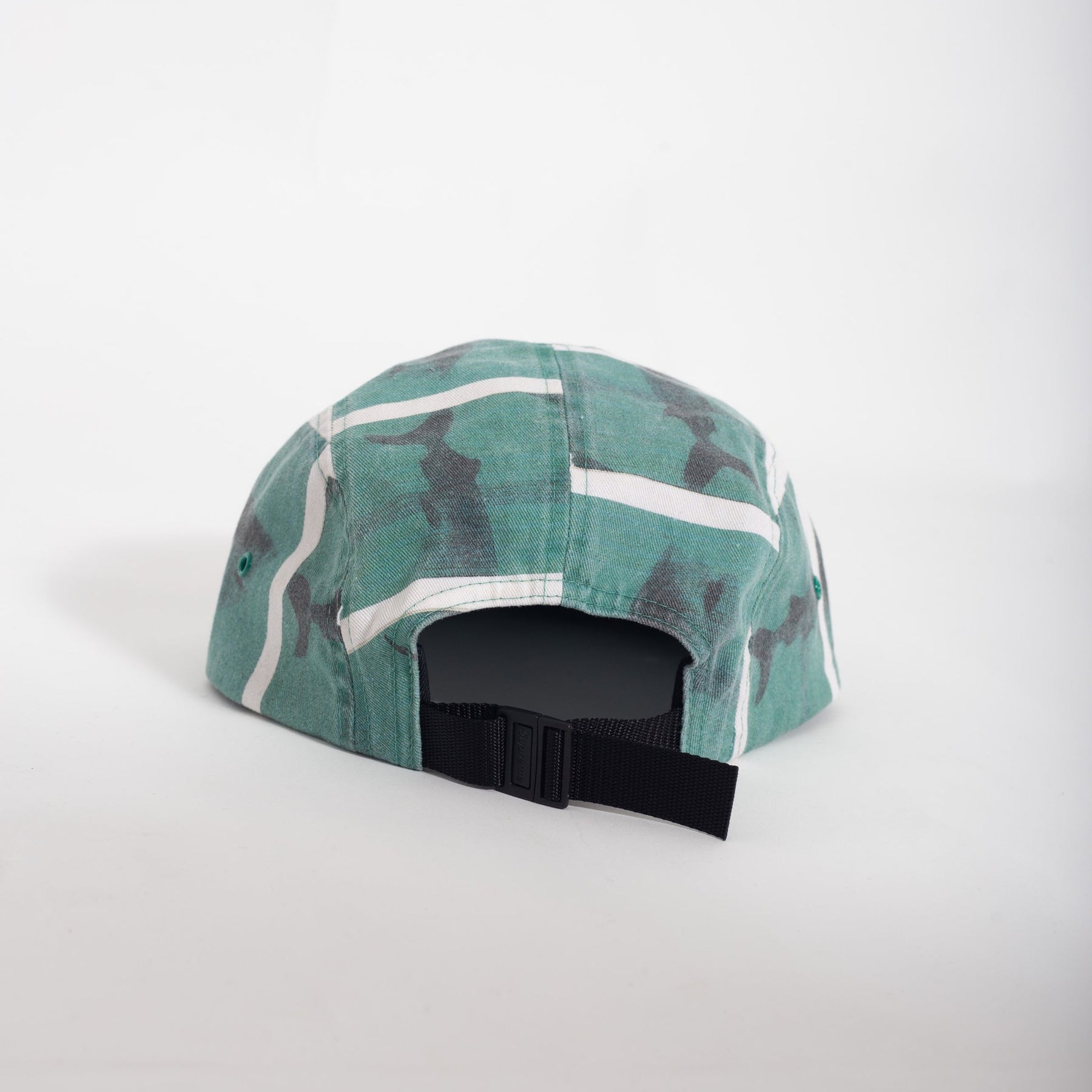 Bone Supreme Demien Hirst Shark