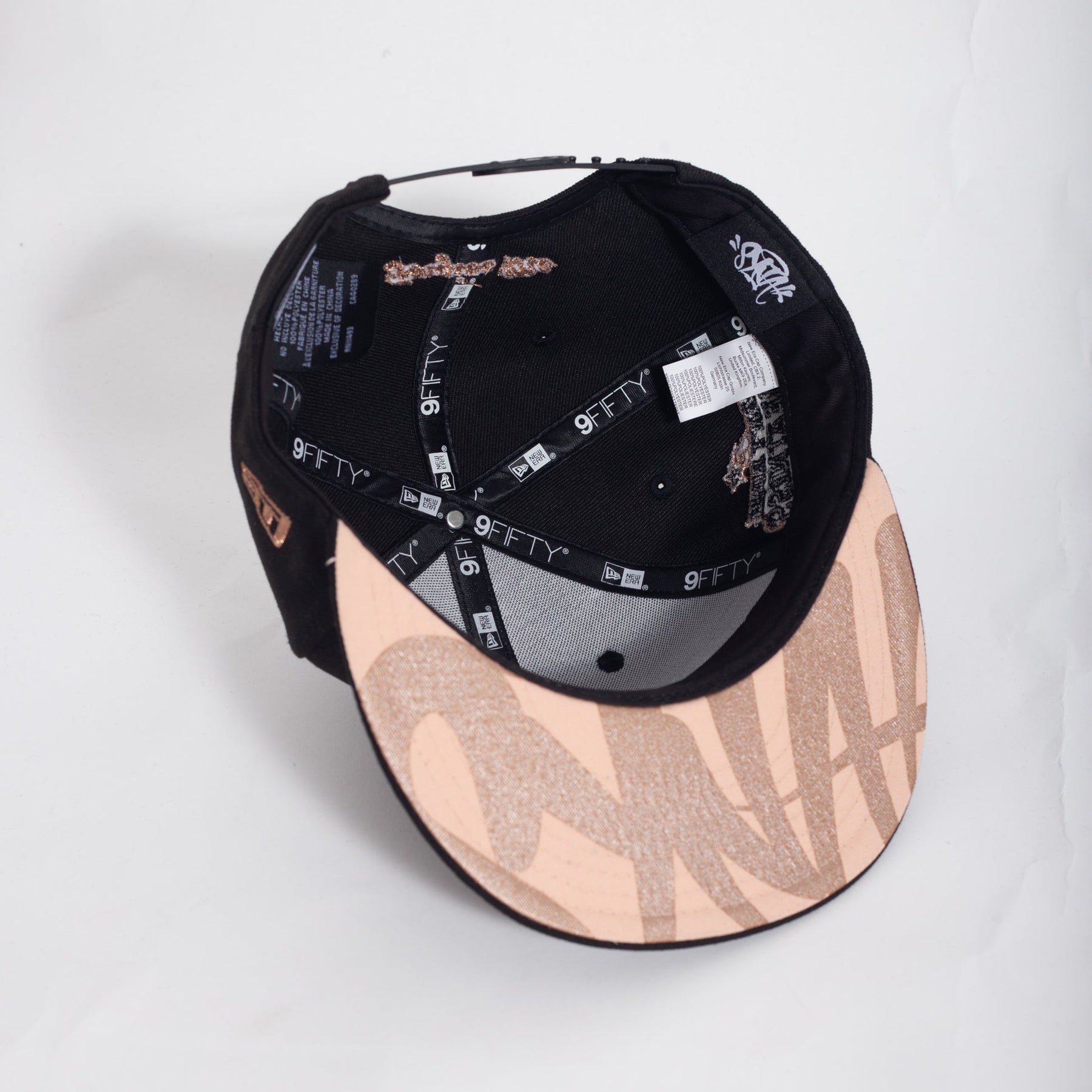 Bone Syna x Black Rose New Era
